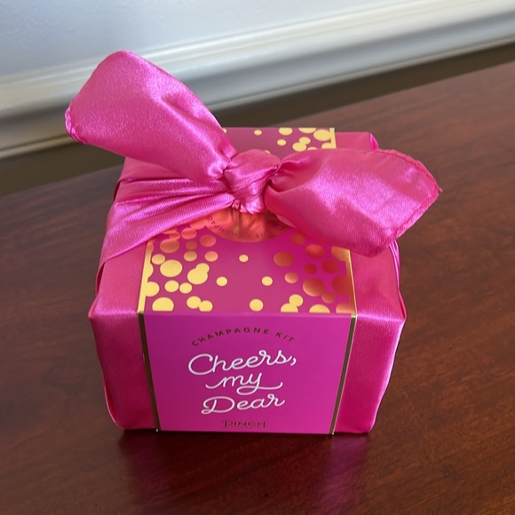 Cheers my Dear - Champagne Kit - Pinch Provisions - Picture 5 of 7